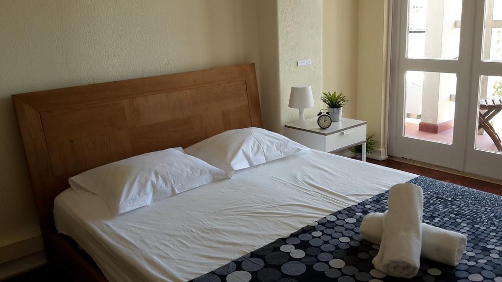 Autentik Guest House Lisbon Bagian luar foto
